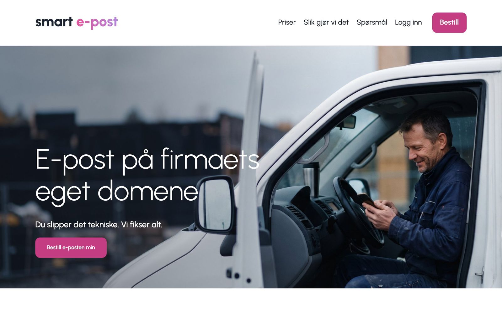 Forsiden til Smart e-post med en håndverker i varebilen